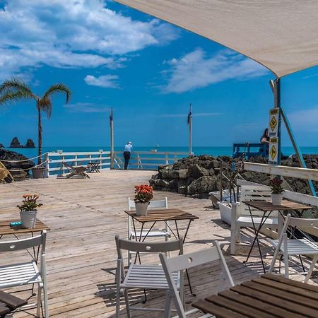 Nereo Design Apartment Aci Trezza Bagian luar foto