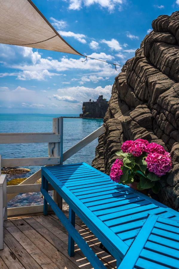 Nereo Design Apartment Aci Trezza Bagian luar foto